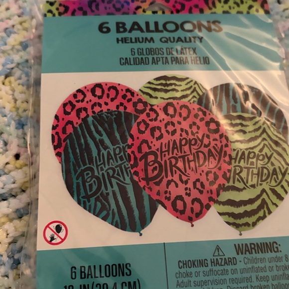 Hello Kitty Pink Birthday Banner,bags and thank you cards all new - Picture 10 of 11